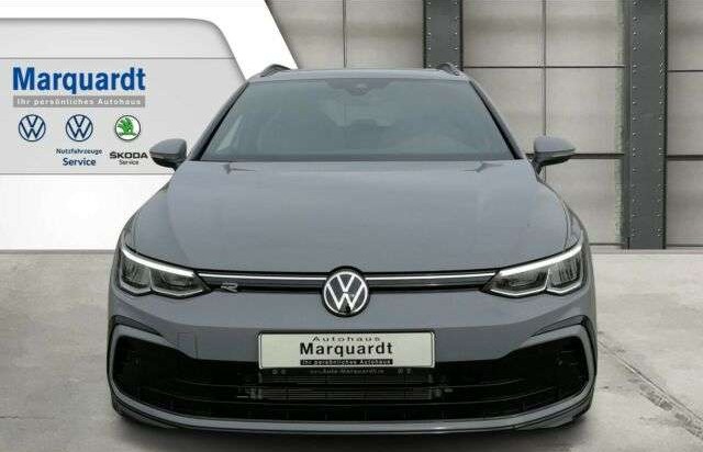 Volkswagen Golf VIII2.0TDI R-Line AHK Pano 18