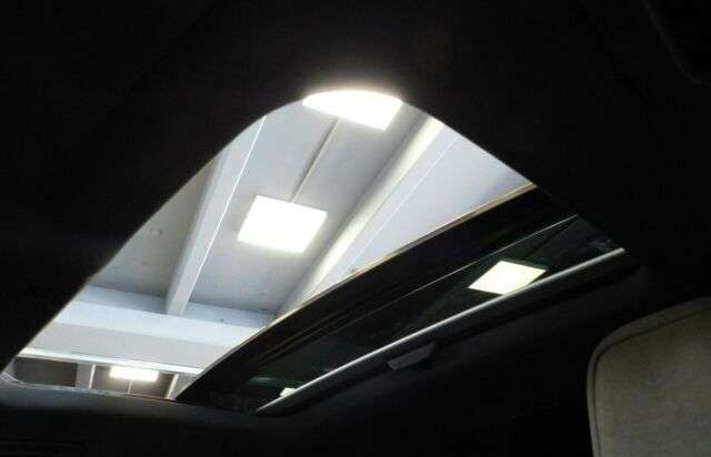 Volkswagen Golf VIII2.0TDI R-Line AHK Pano 18