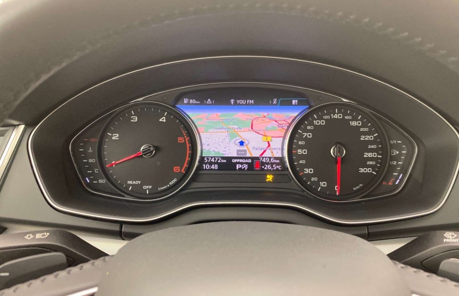 Audi Q5 40 TDI qu. S tro. Pano Xenon Navi Keyless Kamera F