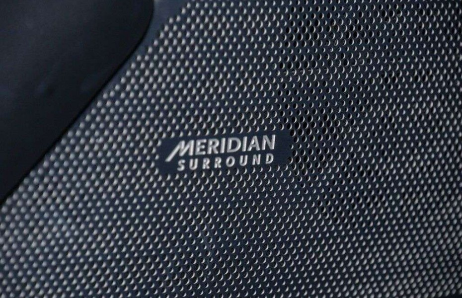 Land Rover Range Rover Velar D300 SE R-Dynamic