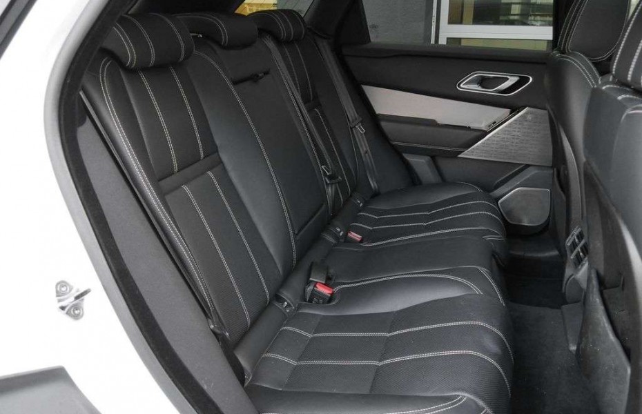 Land Rover Range Rover Velar D300 SE R-Dynamic
