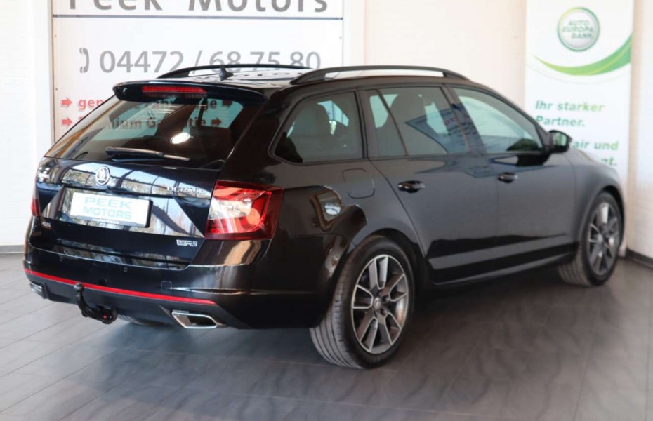 Škoda Octavia RS 4x4 Kombi Leder Alcantara LED 18 Zoll Columbus