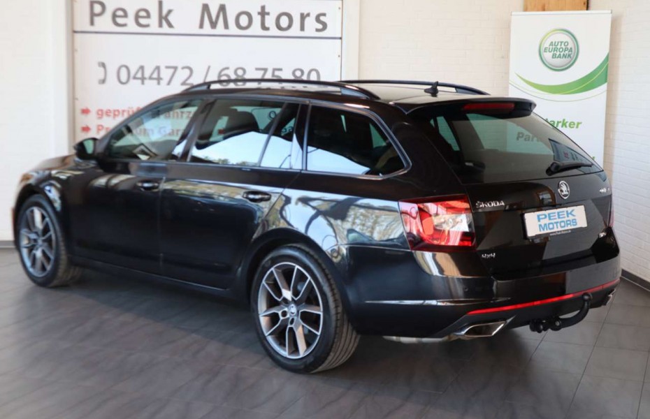 Škoda Octavia RS 4x4 Kombi Leder Alcantara LED 18 Zoll Columbus