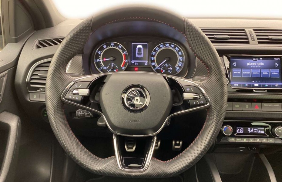 Škoda Fabia Monte Carlo 1.0 TSI LED Pano Kamera Keyless Navi Apple AdTemp