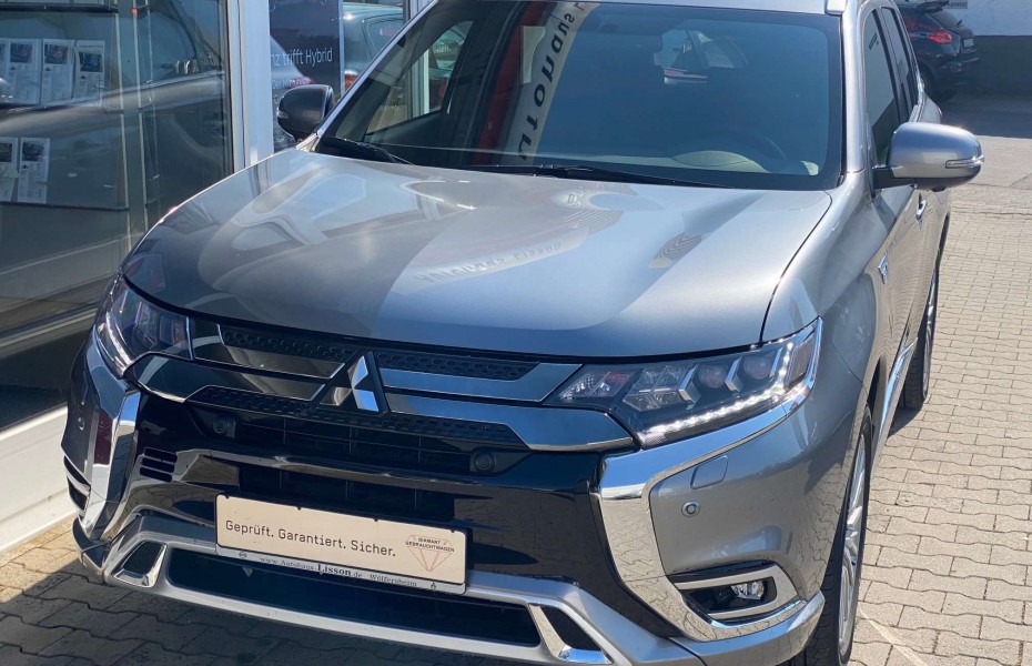 Mitsubishi Outlander Plug-In Hybrid 2.4 Plus Spirit Leder LED