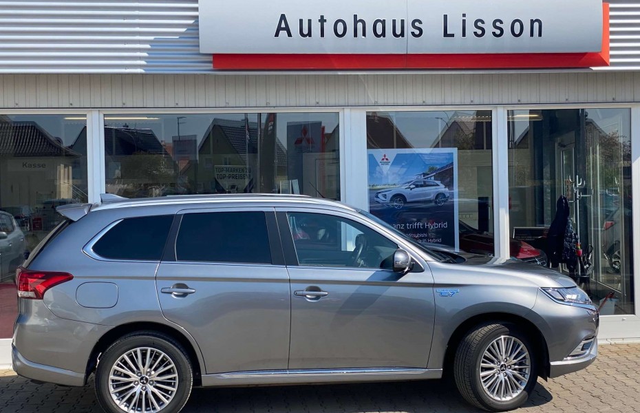 Mitsubishi Outlander Plug-In Hybrid 2.4 Plus Spirit Leder LED