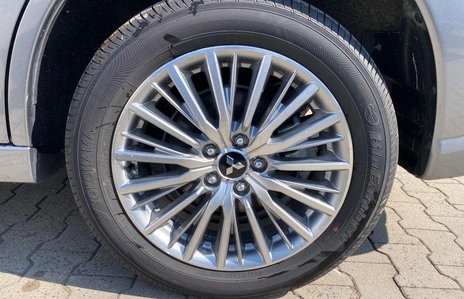 Mitsubishi Outlander Plug-In Hybrid 2.4 Plus Spirit Leder LED