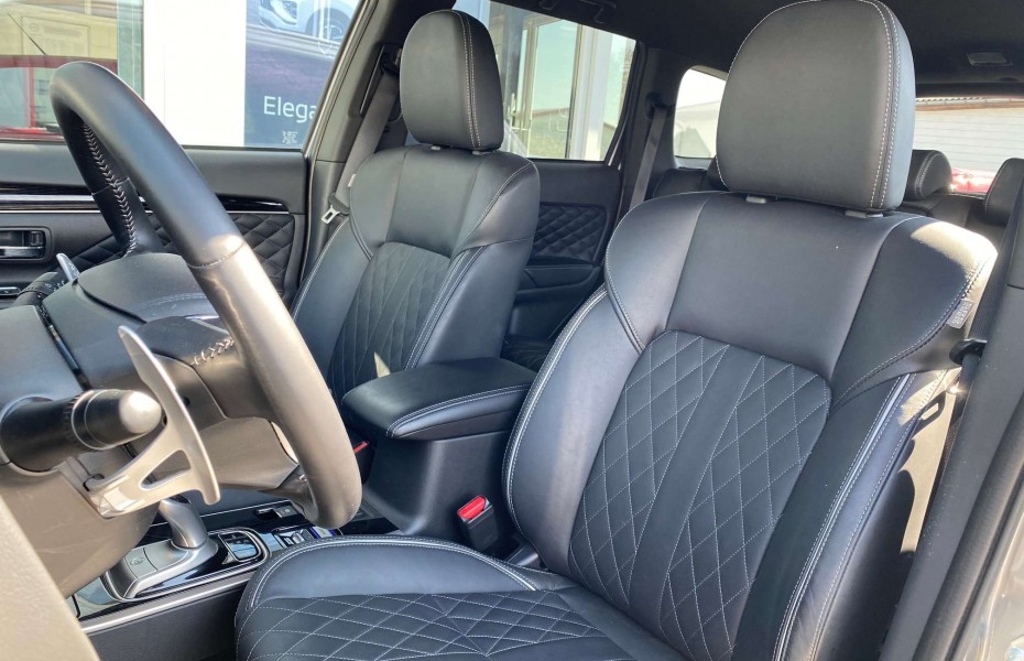 Mitsubishi Outlander Plug-In Hybrid 2.4 Plus Spirit Leder LED