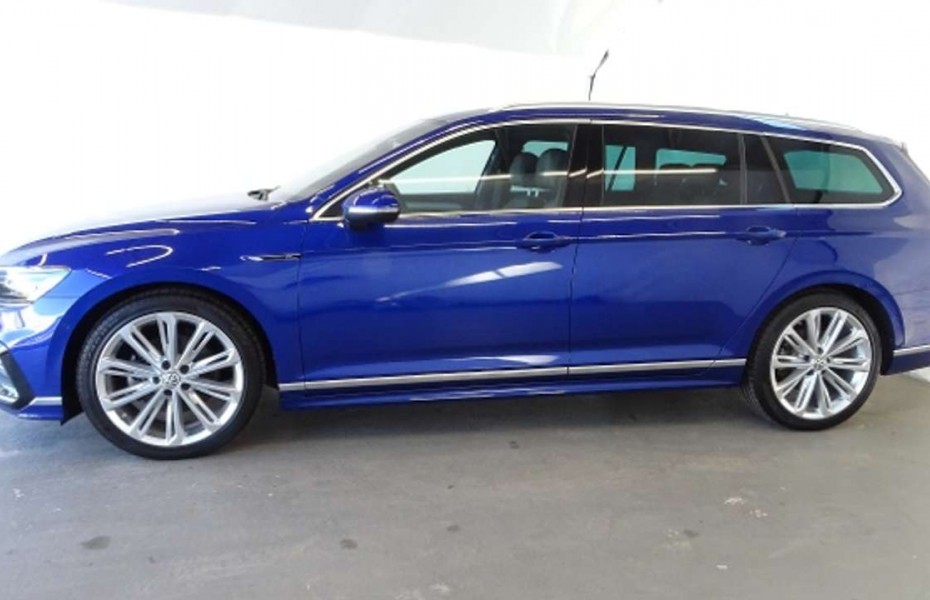 Volkswagen Passat Variant Elegance 4M 2.0 TDI DSG R Line MATRIX LED, NAVI,