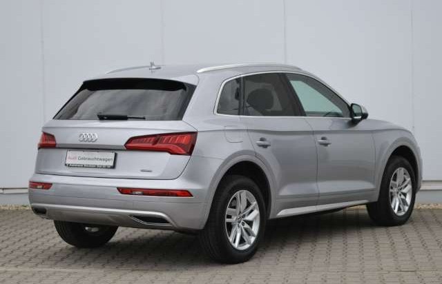 Audi Q5 Sport 2.0 TDI quattro S-tronic MATRIX/NAVI/GRA/KL