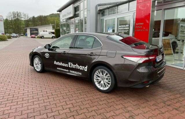 Toyota Camry Hybrid Executive