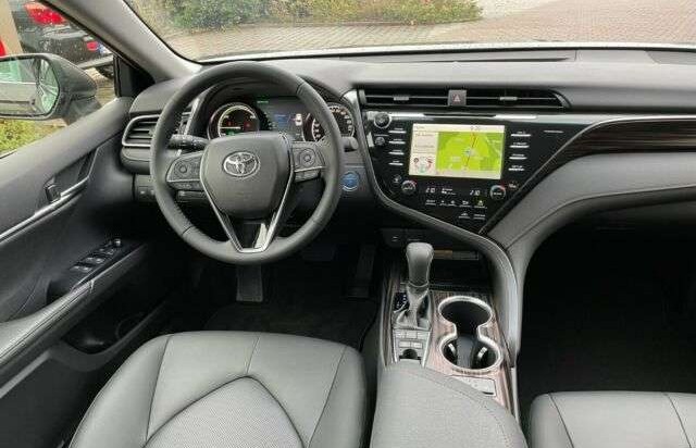Toyota Camry Hybrid Executive