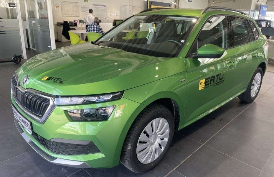 Škoda Kamiq 1.0 TSI Drive 125 years Navi LED Apple 