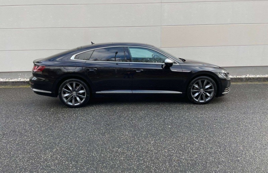 Volkswagen Arteon Elegance 2.0 TDI DSG 4MOTION NAVI LED