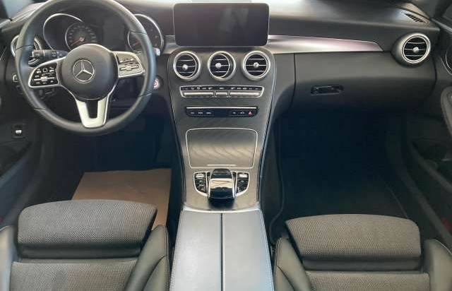 Mercedes-Benz Třídy C d T AVANTGARDE+Distronic+Kamera+LED-Licht Navi/BC