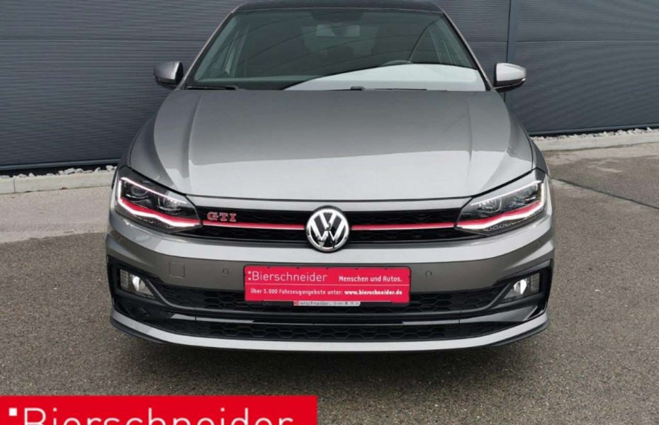 Volkswagen Polo 2.0 TSI DSG LED NAVI PANO 18 ACC PDC SHZ