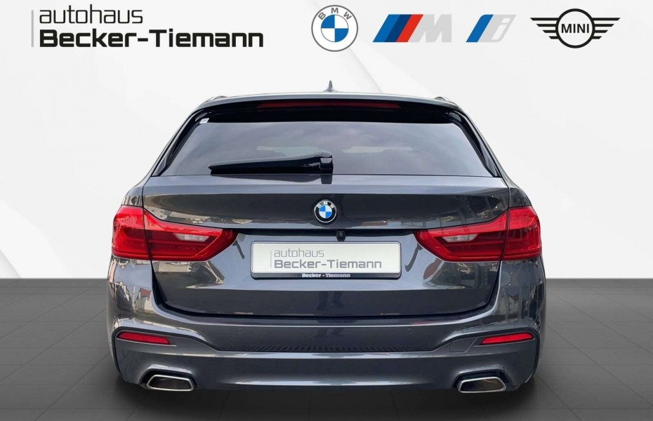 BMW Řada 5 d xDrive Touring| M Sportpaket| Panoramadach| Driv