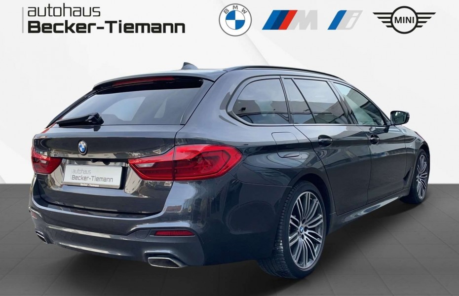 BMW Řada 5 d xDrive Touring| M Sportpaket| Panoramadach| Driv