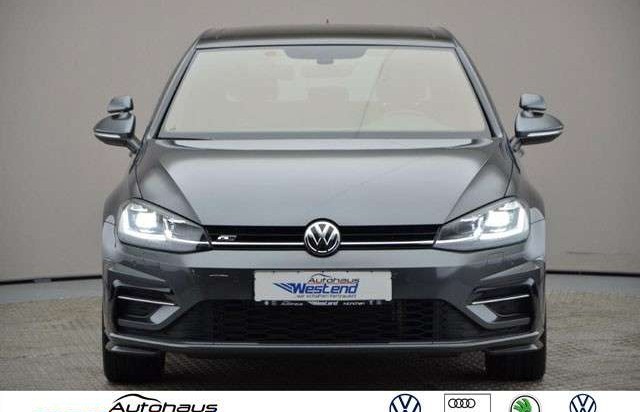 Volkswagen Golf Lim. Highline R-Line 2.0l TDI 110kW DSG Navi LED L