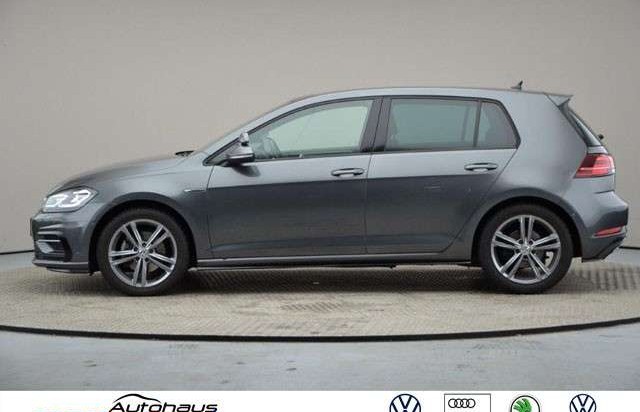 Volkswagen Golf Lim. Highline R-Line 2.0l TDI 110kW DSG Navi LED L