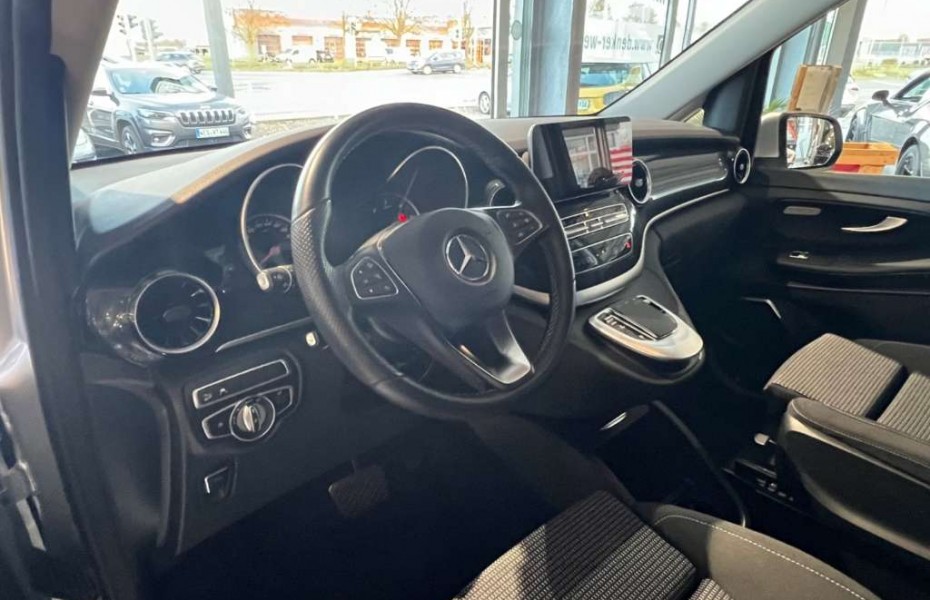 Mercedes-Benz Třídy V EDITION 4MATIC lang,LED,Burmester,KAM.,AHK