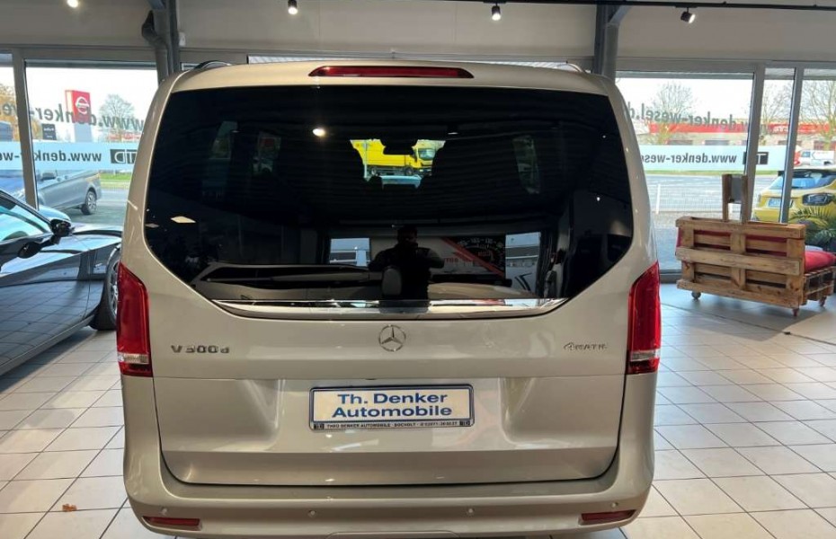 Mercedes-Benz Třídy V EDITION 4MATIC lang,LED,Burmester,KAM.,AHK