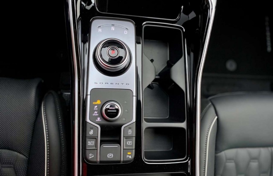 Kia Sorento 2.2 CRDi Platinum 4WD+NAVI+KAMERA 360°+EL. HECKKLA