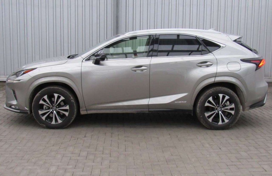 Lexus NX 300 300h Style Edition*LED*NAVI*KLIMA*KAMERA*SHZ*