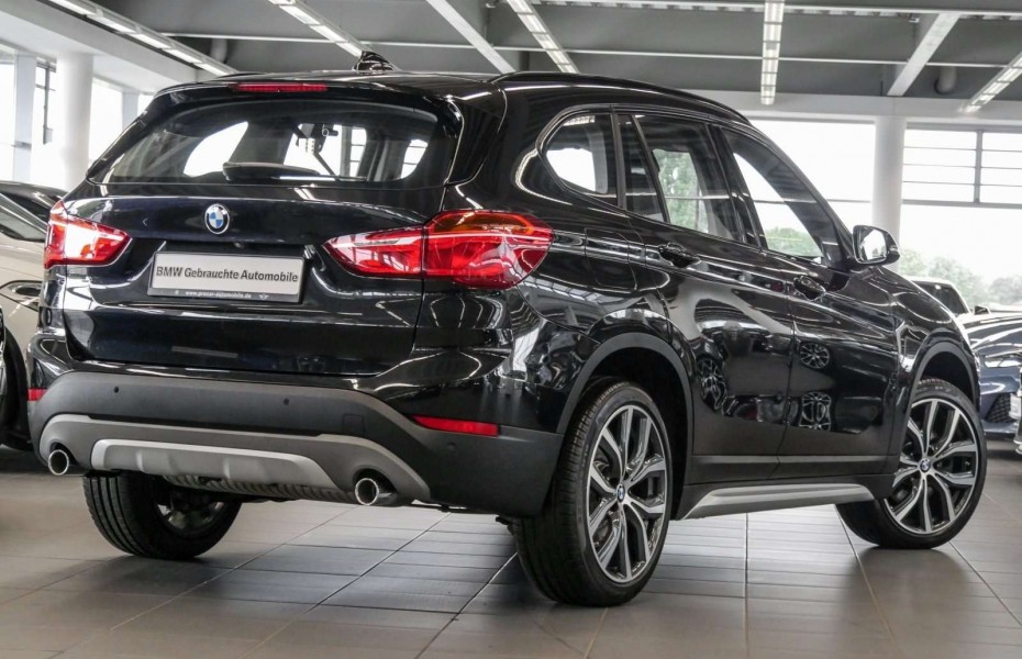 BMW X1 sDrive20i xLine Navi Plus Head-Up LED RFK