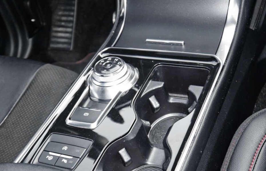 Ford Edge ST-Line 2.0 EcoBlue Pano+Matrix-LED+AHK+ACC Klima