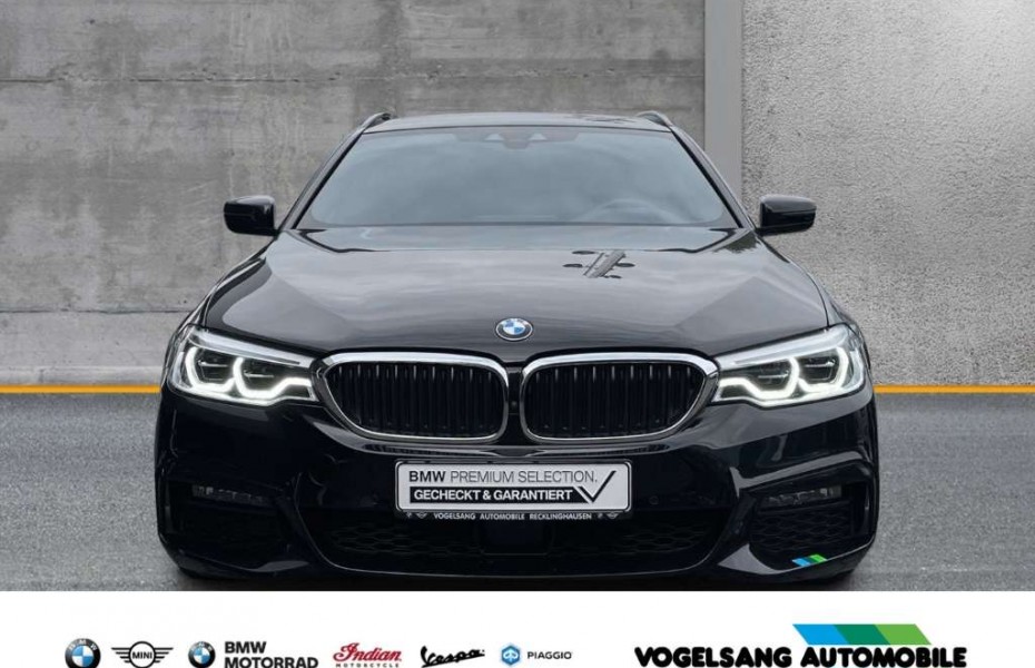 BMW Řada 5 d xdrive Touring M Sport  Panorama Massagesitz LMF