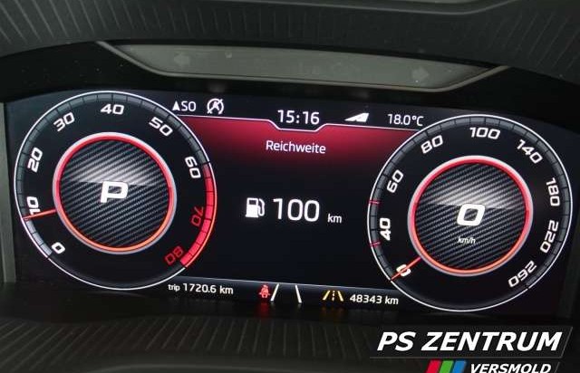 Škoda Karoq 2.0 TSI DSG Sportline 4x4 Bluetooth Navi LED