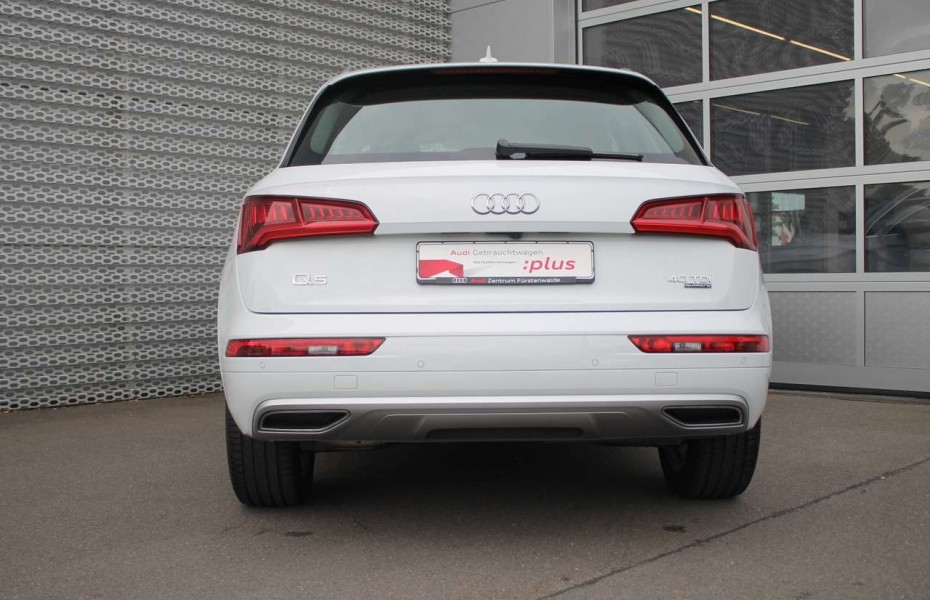 Audi Q5 40TDI sport qu. AZV+B&O+LED+SIHZ