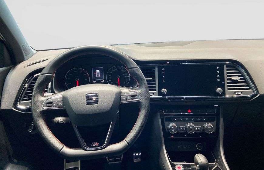 SEAT Ateca 2.0 TSI 4Drive DSG FR PANO AHK ACC LED ALU