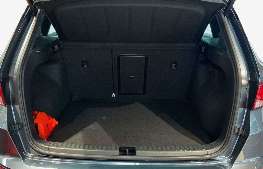 SEAT Ateca 2.0 TSI 4Drive DSG FR PANO AHK ACC LED ALU
