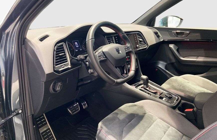 SEAT Ateca 2.0 TSI 4Drive DSG FR PANO AHK ACC LED ALU