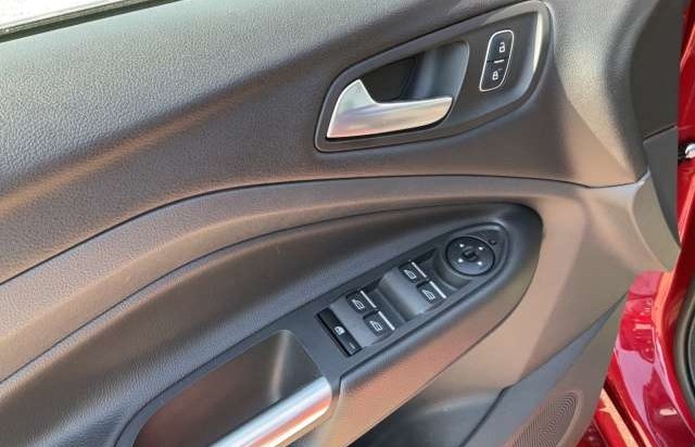 Ford Kuga ST-Line Bluetooth Navi Klima Einparkhilfe