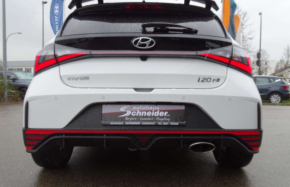 Hyundai i20 N Perf. 1.6 TGDi Navi/Assistenz-Paket/Dachlack.