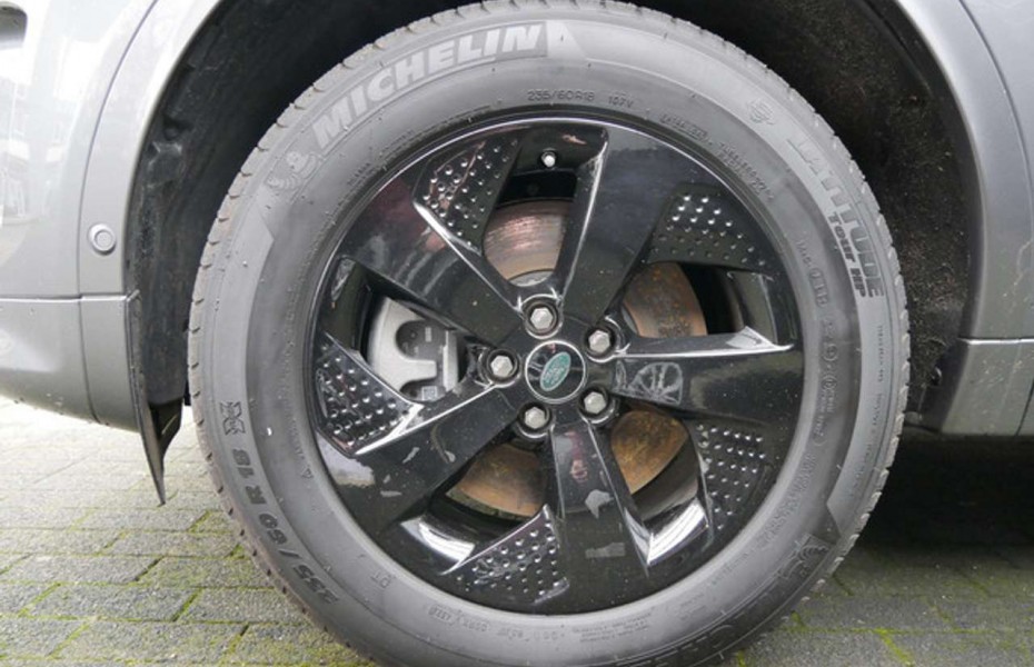 Land Rover Discovery Sport D200 AWD R-Dynamic S LEDER