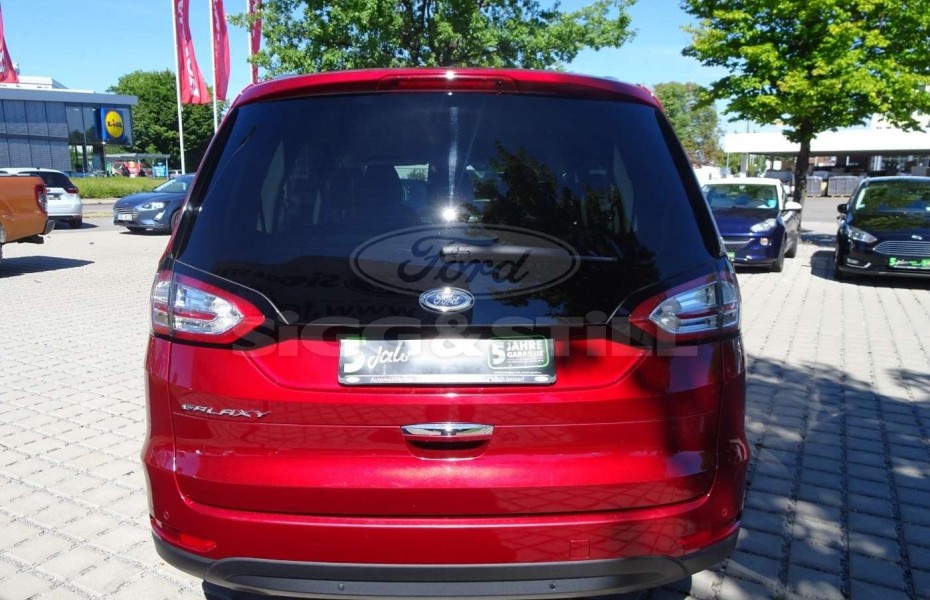 Ford Galaxy Titanium 7-Sitze AHK ACC LED NAV E-KLAPPE