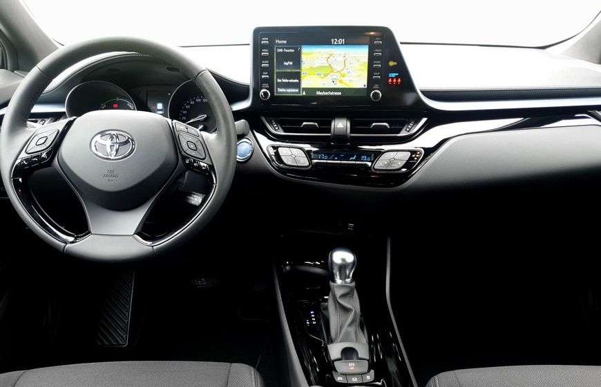 Toyota C-HR 2.0 Hybrid Team 'D' NAVI