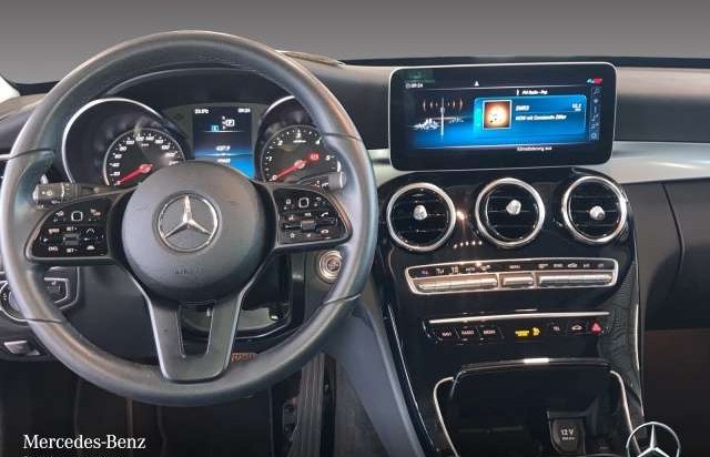 Mercedes-Benz Třídy C d T Distr. LED Kamera PTS 9G Sitzh
