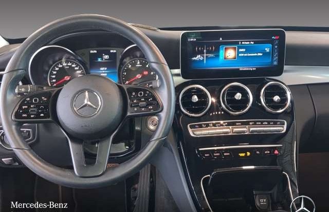 Mercedes-Benz Třídy C d T Distr. LED Kamera PTS 9G Sitzh