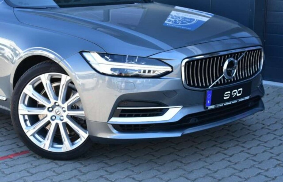 Volvo S90 T8 AWD Inscr*LED*LUFT*360°*PANO*STHZG*B&W