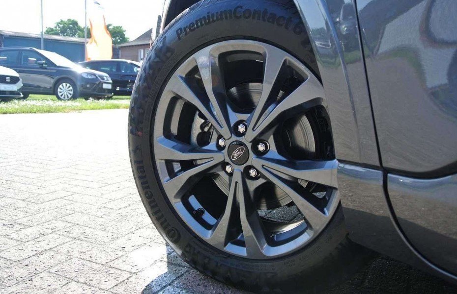 Ford Kuga 2.0 EcoBlue 4x4 Aut. ST-Line +ACC+Kamera