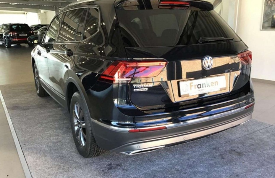 Volkswagen Tiguan Allspace Highline 1.5 TSI DSG NAVI HUD LED