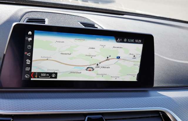 BMW Řada 5 d Touring xDrive M-Sport LED HUD PANORAMA