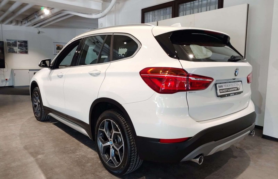 BMW X1 sDrive20i xLine/18