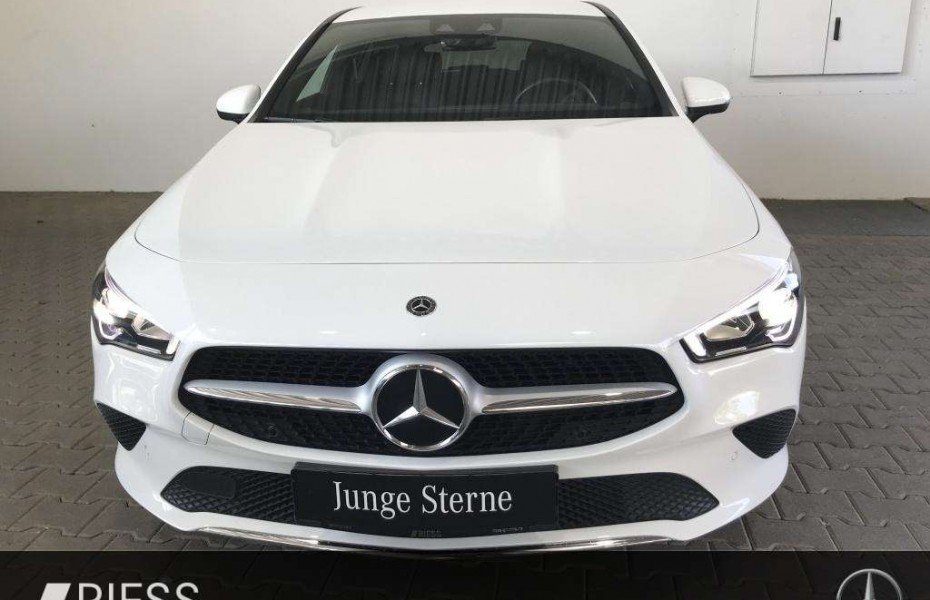 Mercedes-Benz CLA 180 d Shooting Brake LED+Kamera+PDC