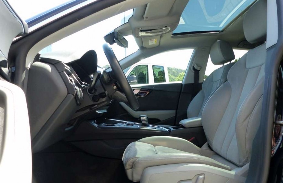 Audi A5 Sportback 40 2.0 TFSI S-tronic  S line LED PDC Na